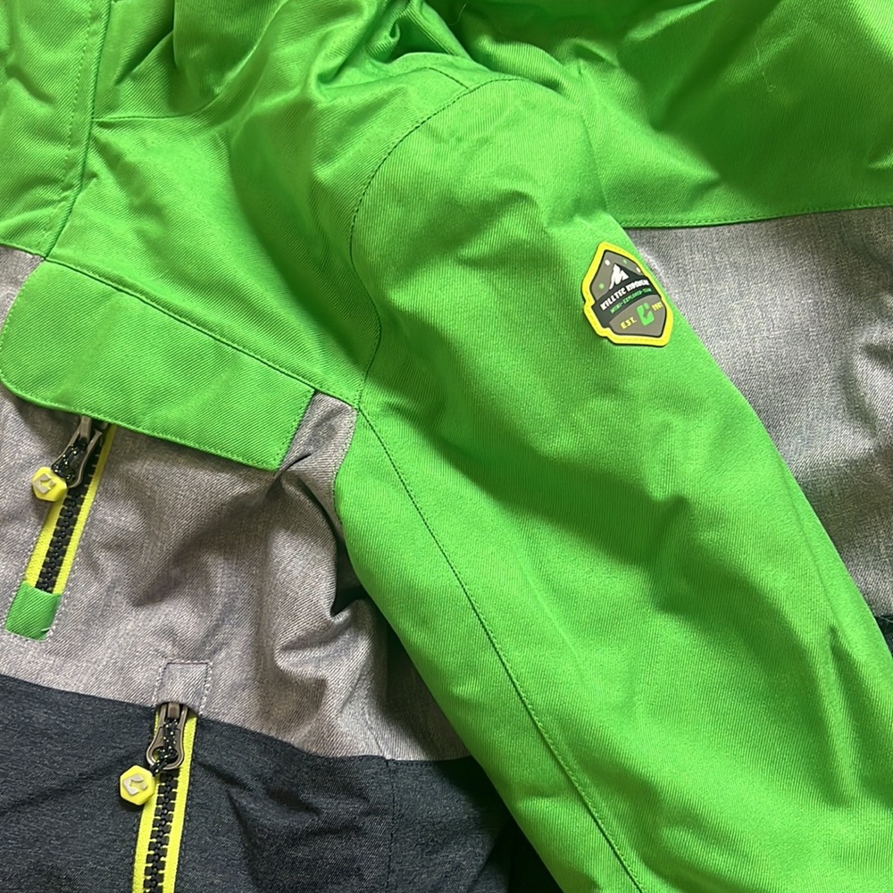 Ski jacket - Picture 5 of 6